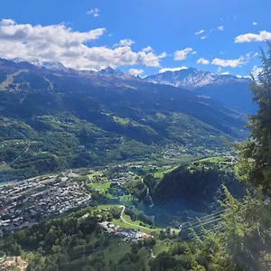 Giteduruisseau73, Maison Entiere Exposee Sud, En Lisiere De Foret 80m2 , 2 2 Salles De Bain Avec Terrasse Et Garage Bourg-Saint-Maurice